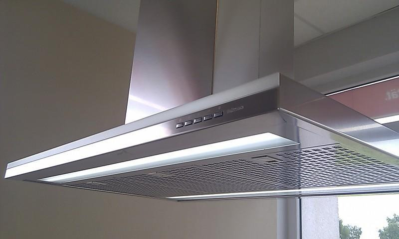 Островная вытяжка FALMEC LUMEN ISOLA 90 IX - ракурс 2
