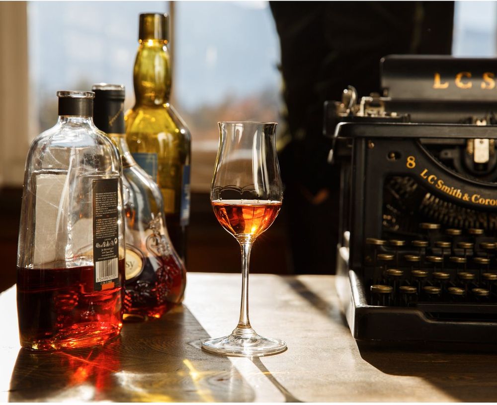 Бокал RIEDEL 6416/71 Cognac VSOP - ракурс 2