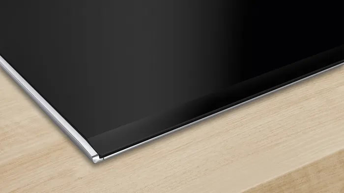 Индукционная варочная панель Bosch PXX675DV1E - ракурс 4