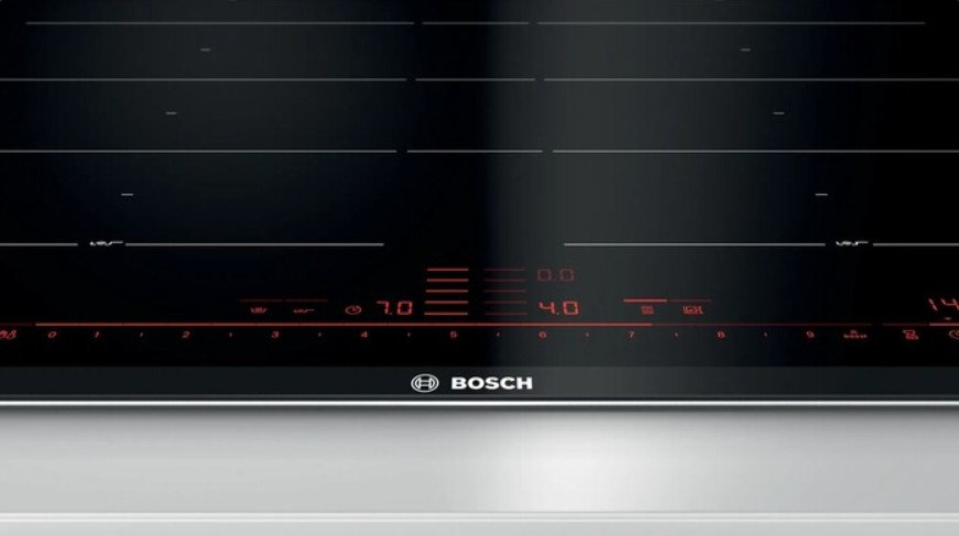 Индукционная варочная панель BOSCH PXY 675DC1E - ракурс 3