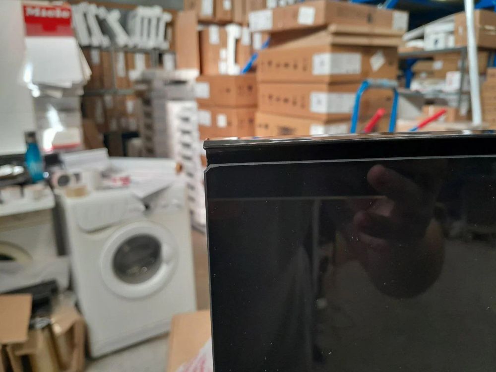 Встраиваемая микроволновая печь BOSCH BFL 520MB0 - ракурс 3