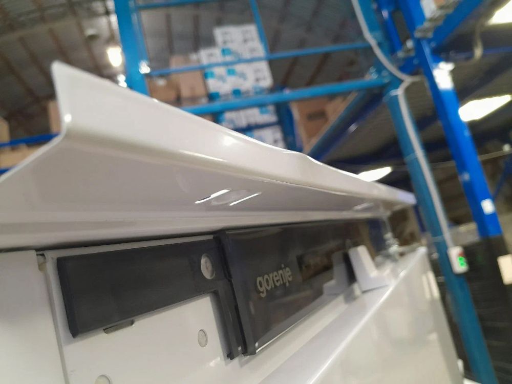 Встраиваемый холодильник GORENJE NRKI 418FA0 - ракурс 2