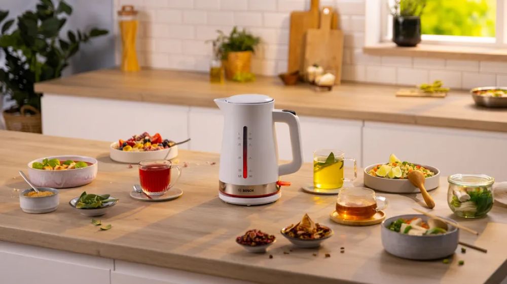 Электрический чайник BOSCH TWK 4M221 - ракурс 10