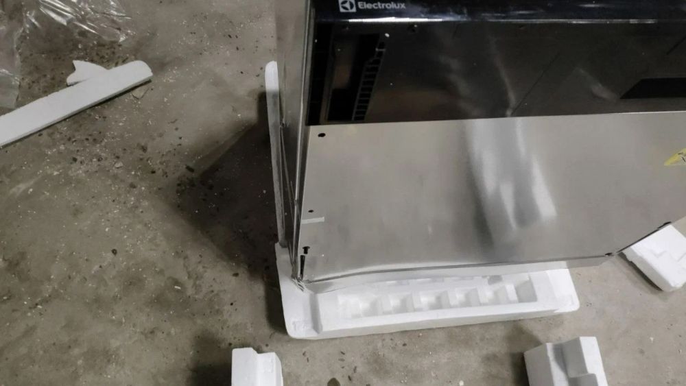 Посудомоечная машина полновстраиваемая 60 см ELECTROLUX EEA 17200L - ракурс 4