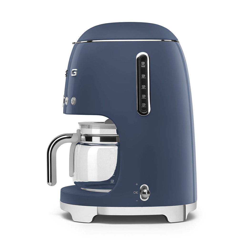 Капельная кофеварка SMEG DCF 02NBEU - ракурс 2