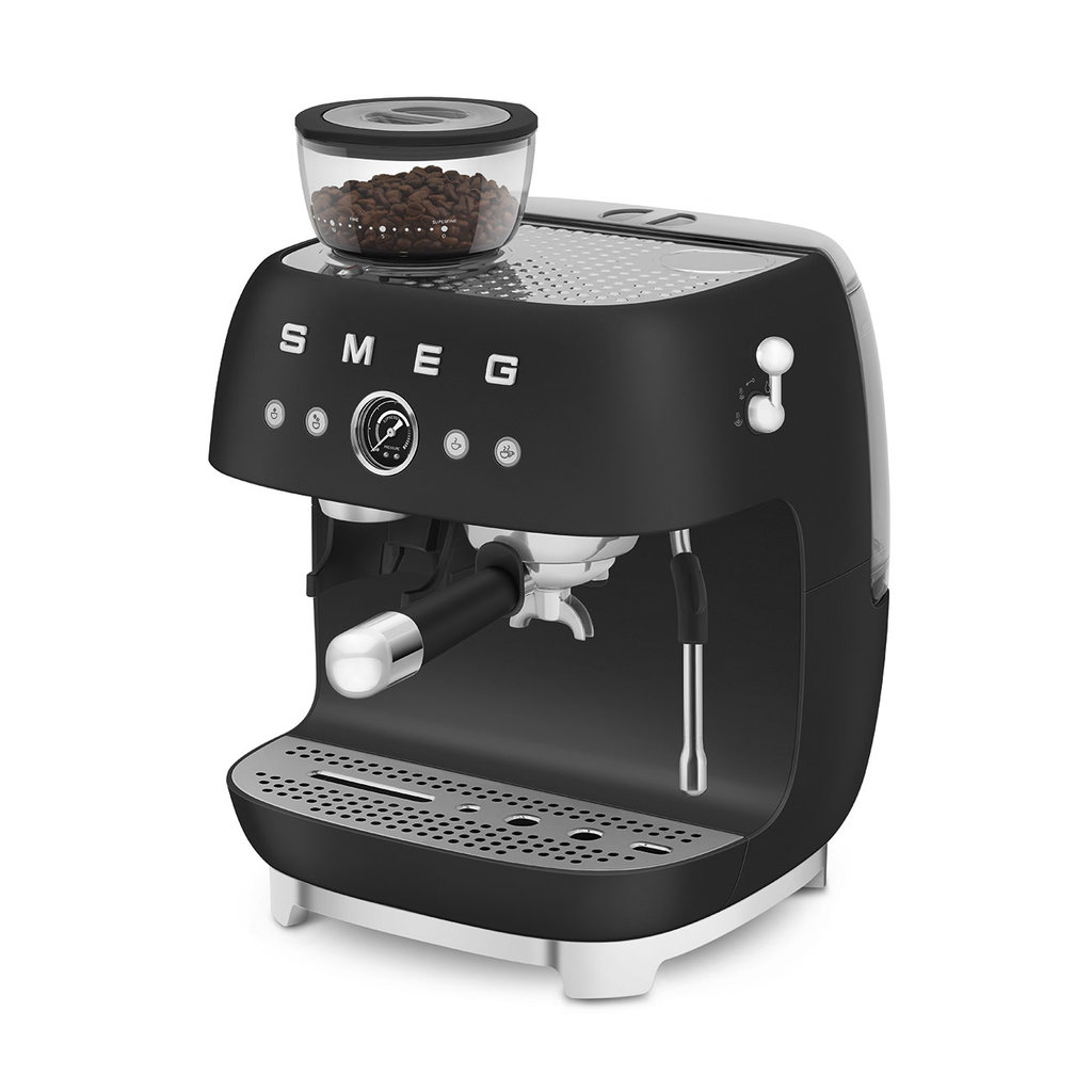 Автоматическая кофемашина SMEG EGF 03BLMEU - ракурс 9