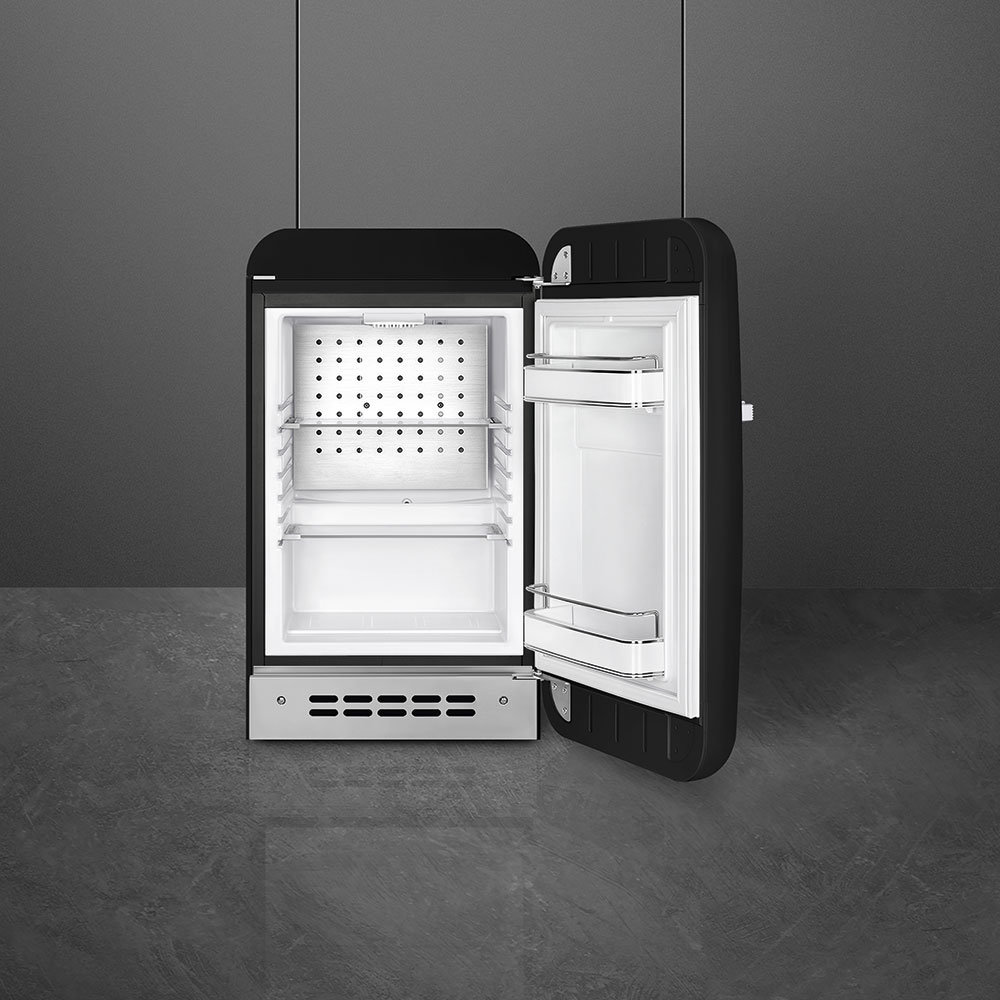 Холодильник SMEG FAB 5RBL6 - ракурс 2