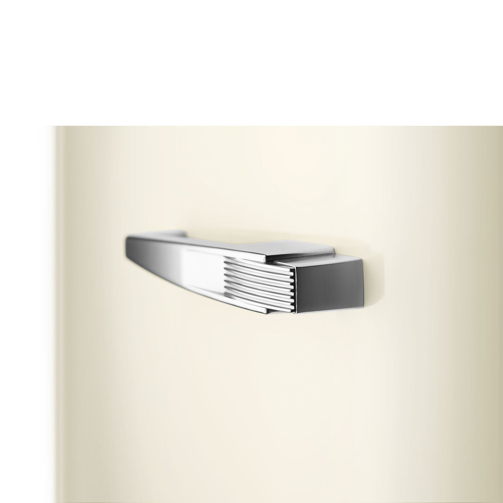 Холодильник SMEG FAB 28LCR6 - ракурс 4