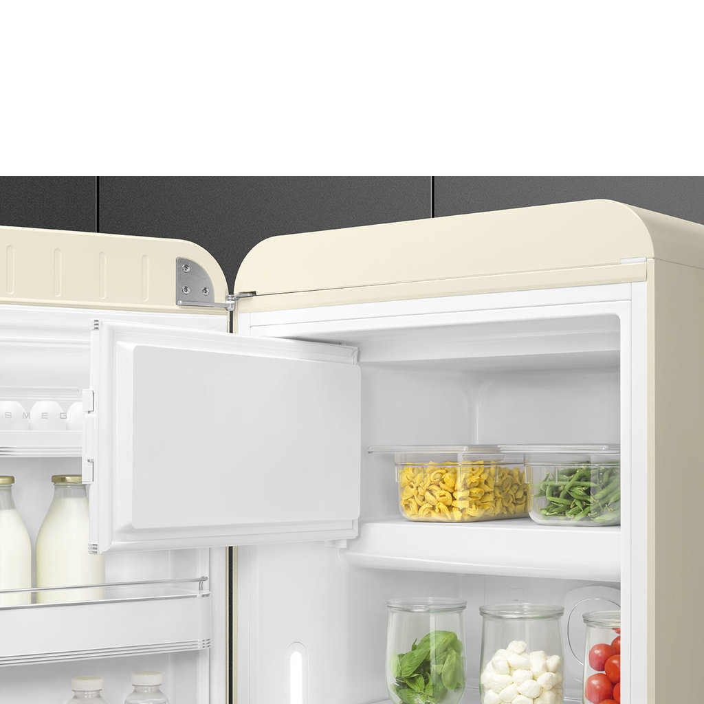 Холодильник SMEG FAB 28LCR6 - ракурс 6