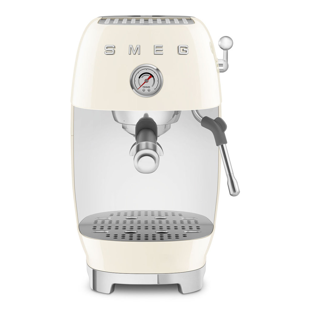 Рожковая кофеварка SMEG ECF 03CREU — ракурс 1 из 10