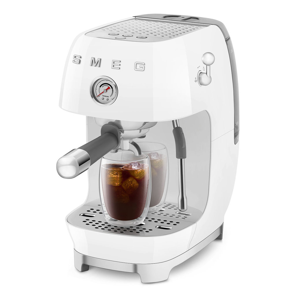 Рожковая кофеварка SMEG ECF 03WHEU - ракурс 9