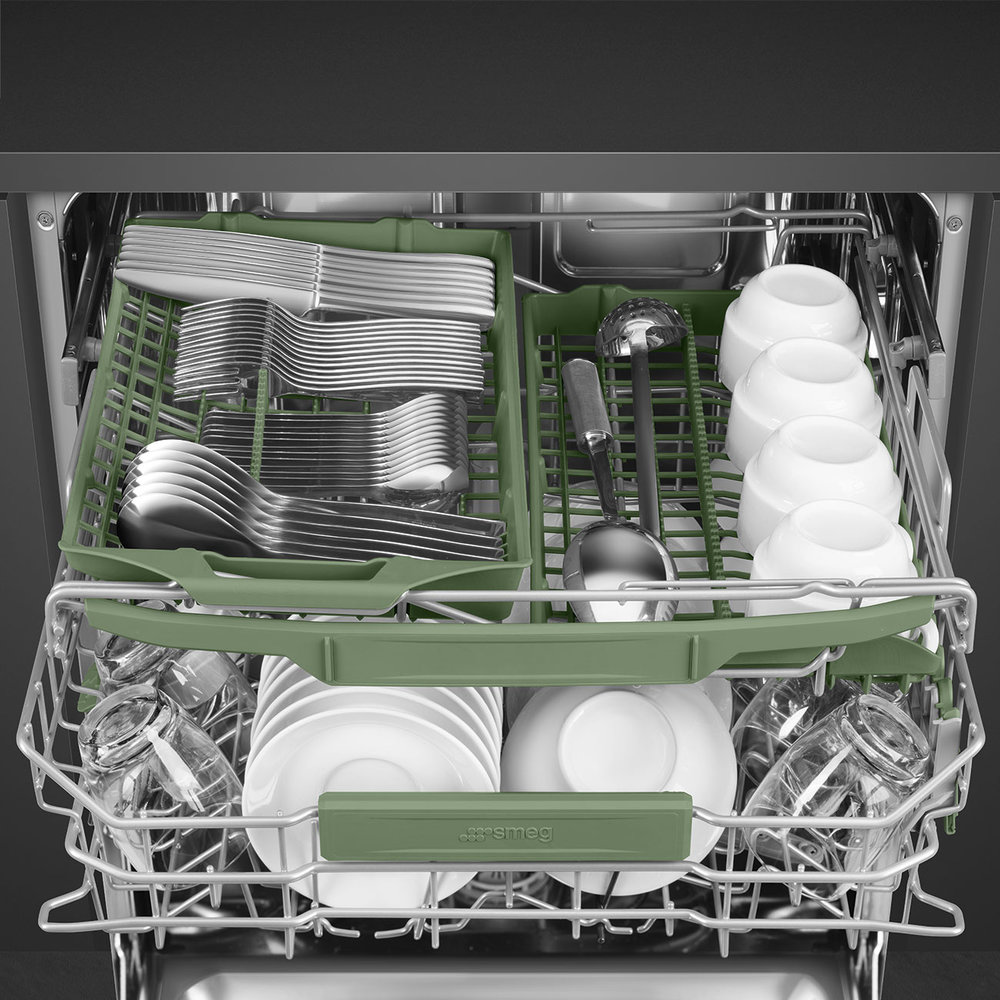 Встраиваемая посудомоечная машина SMEG STL 7332CL - ракурс 4