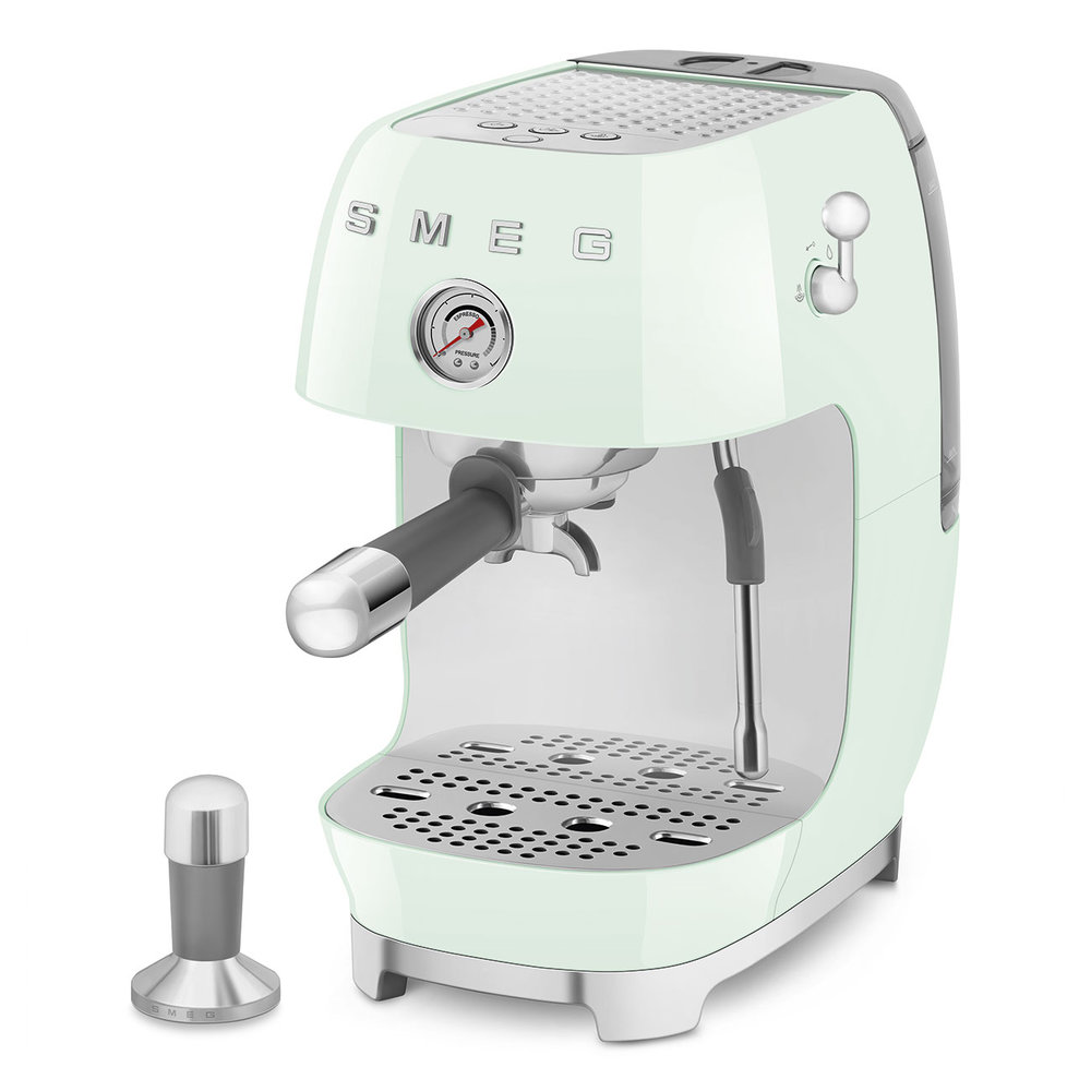 Рожковая кофеварка SMEG ECF 03PGEU - ракурс 4