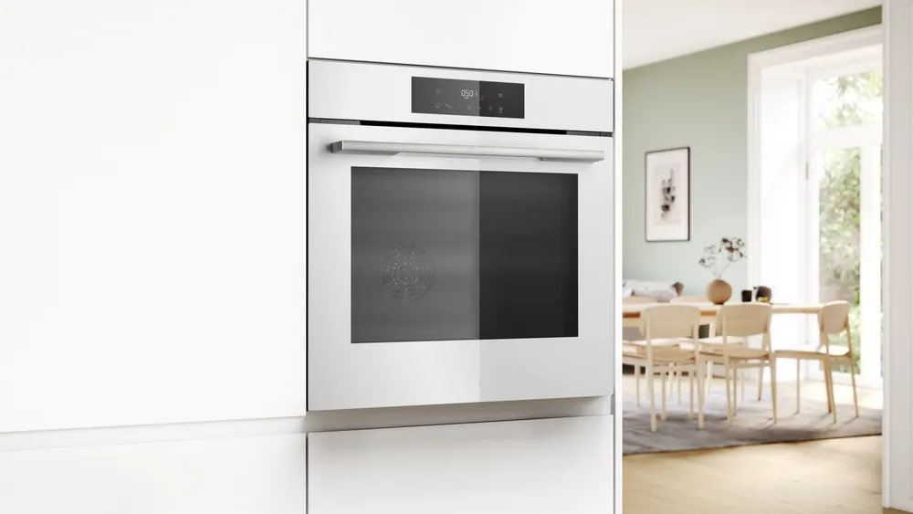 Электрический духовой шкаф BOSCH HJG 852YW0T - ракурс 3