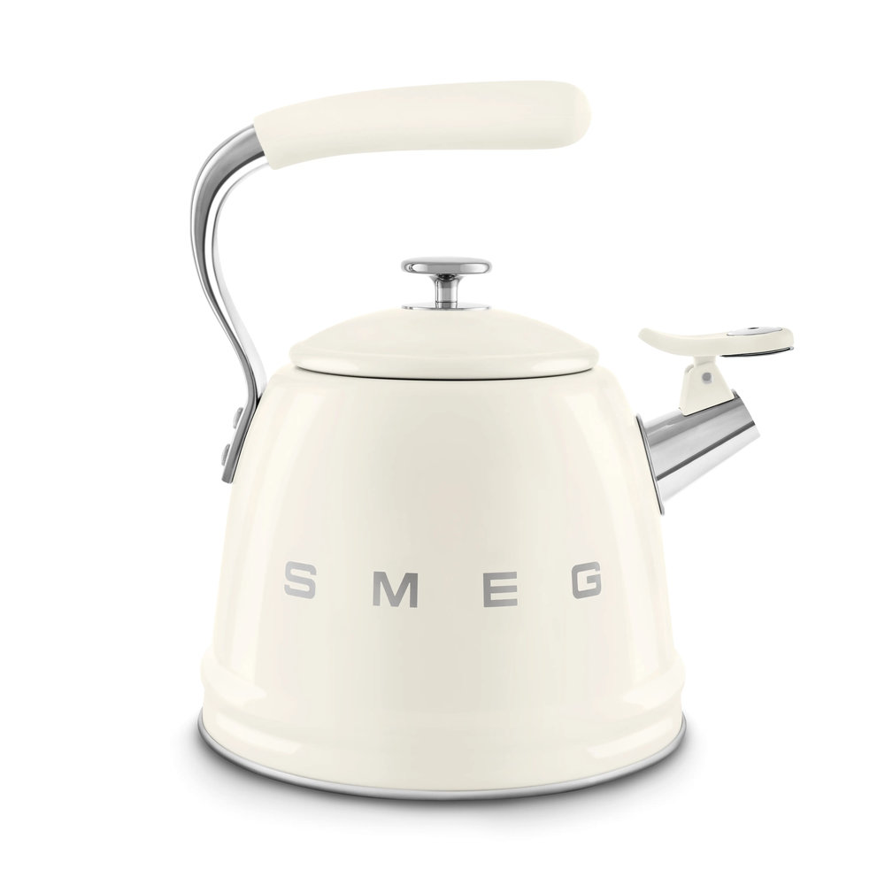 Чайник SMEG WKF 01CR - ракурс 3