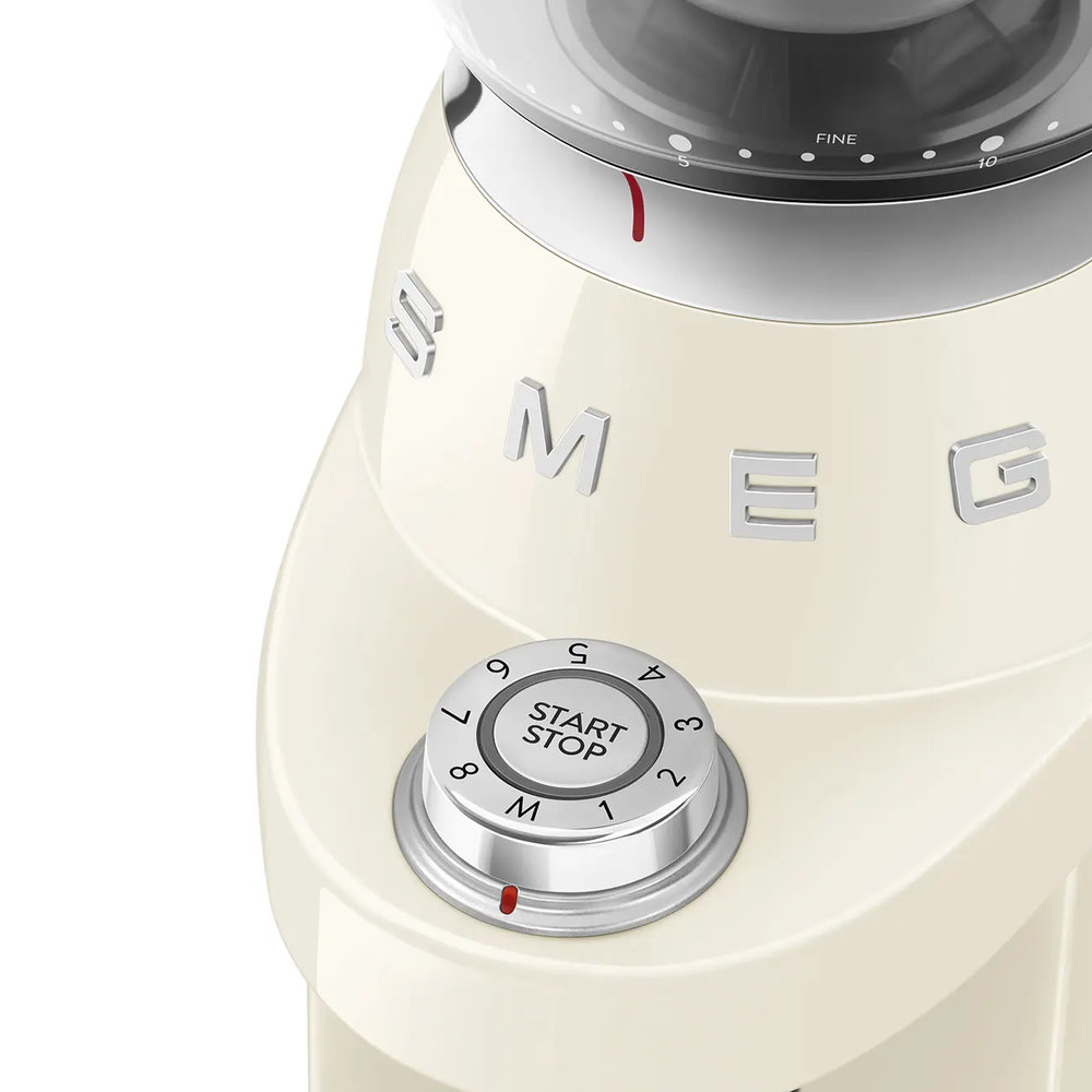 Кофемолка SMEG CGF 03CREU - ракурс 7