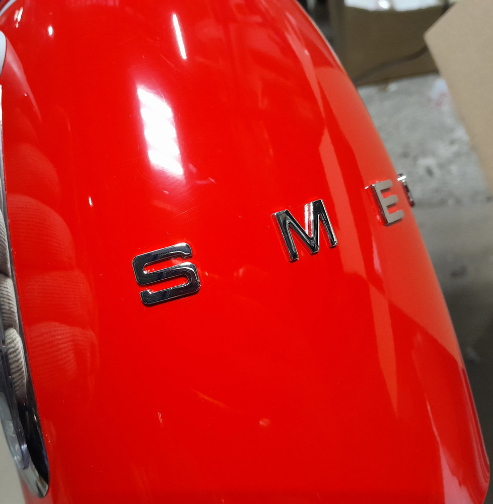 Электрический чайник SMEG KLF 03RDEU - ракурс 5