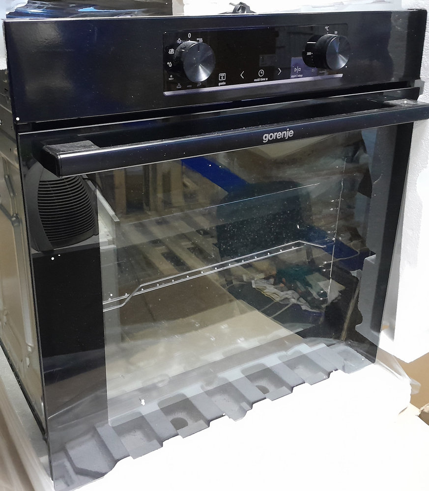 Электрический духовой шкаф GORENJE BO 6735E02BK - ракурс 2