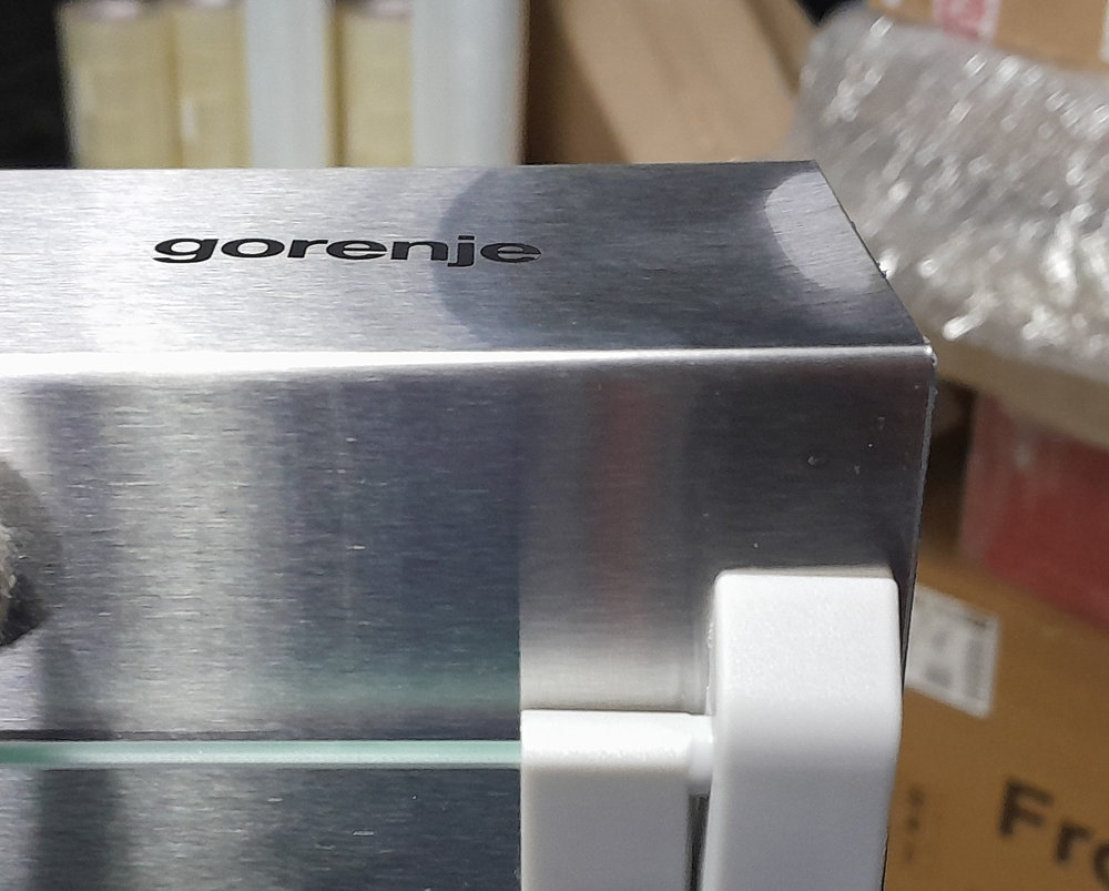 Настенная вытяжка GORENJE WHU 629 EX/M - ракурс 3