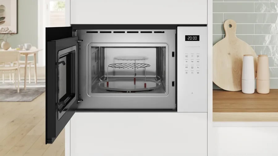 Встраиваемая микроволновая печь BOSCH BEL 554MW2 - ракурс 5