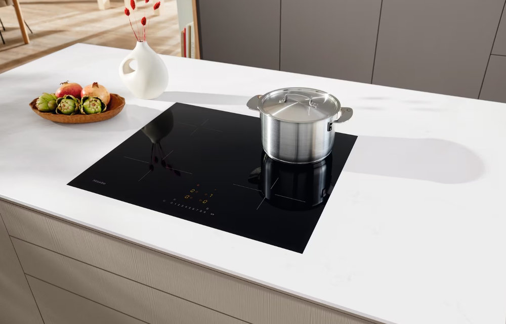 Индукционная варочная панель MIELE KM 7361 FL - ракурс 3
