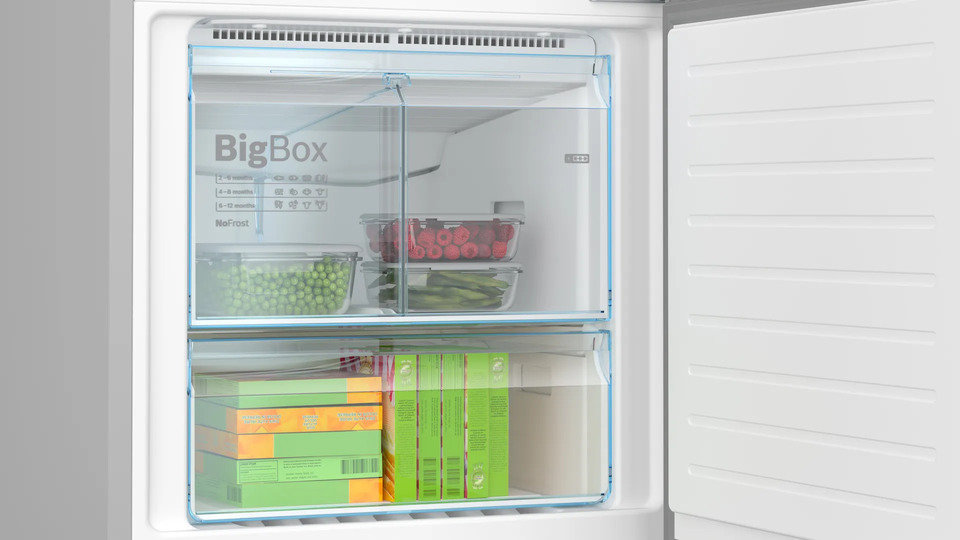 Холодильник BOSCH KGN 56LB31U - ракурс 5