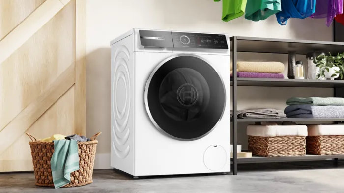 Полноразмерная стиральная машина BOSCH WGB 24400ME - ракурс 3