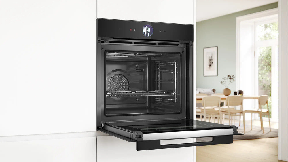 Электрический духовой шкаф BOSCH HBG 9763B1S - ракурс 5