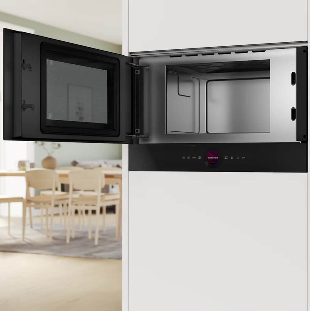 Встраиваемая микроволновая печь Bosch BFL 7221B1 - ракурс 2
