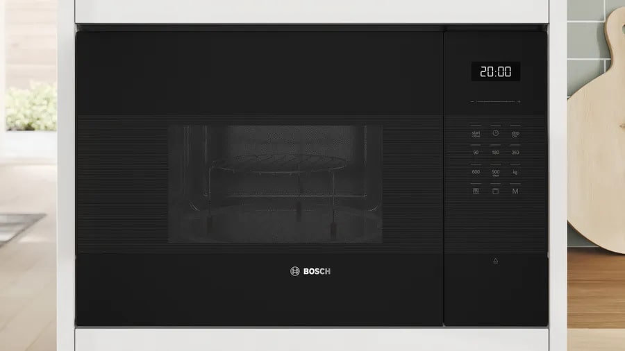 Встраиваемая микроволновая печь BOSCH BEL554MB2 - ракурс 3