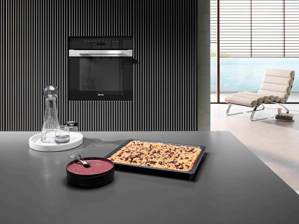Электрический духовой шкаф MIELE H 7260 B EDST/CLST - ракурс 2