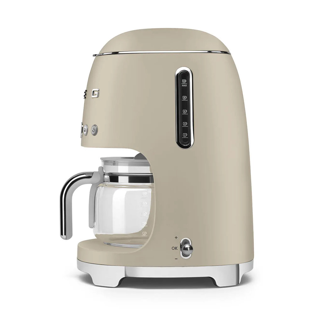 Капельная кофеварка SMEG DCF 02MLMEU - ракурс 2