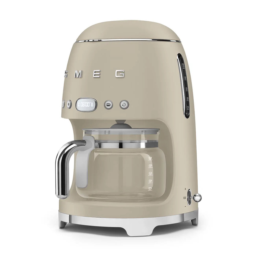 Капельная кофеварка SMEG DCF 02MLMEU - ракурс 4