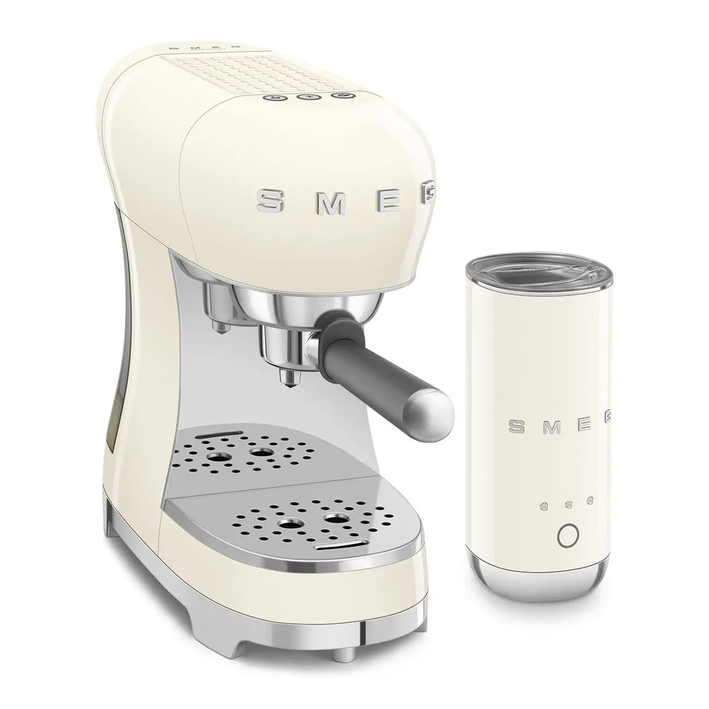 Рожковая кофеварка SMEG ECF 12CREU - ракурс 2