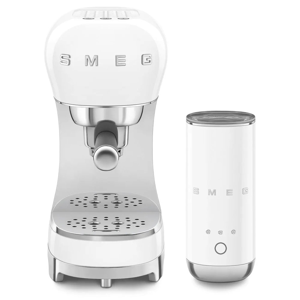 Рожковая кофеварка SMEG ECF 12WHEU — ракурс 1 из 3
