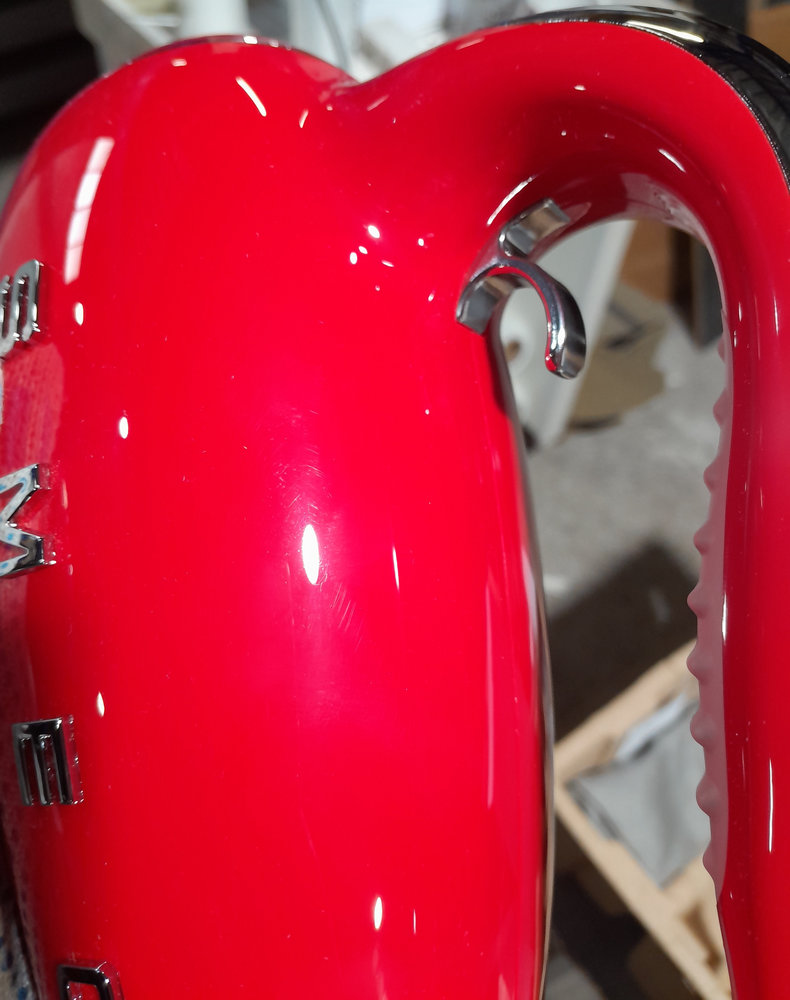Миксер SMEG HMF 01RDEU - ракурс 3