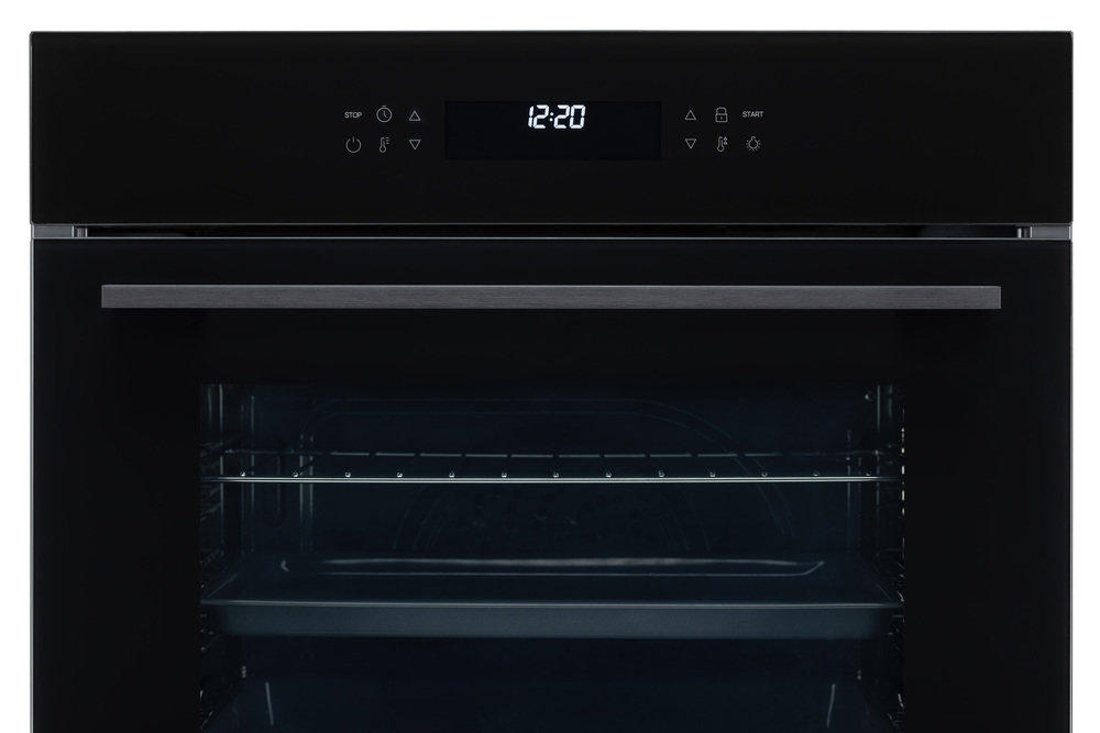Духовой шкаф VARD VOE 564B - ракурс 2